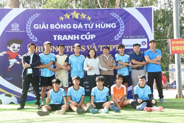 Giải bóng đá tứ hùng các trường THCS – THPT 2025