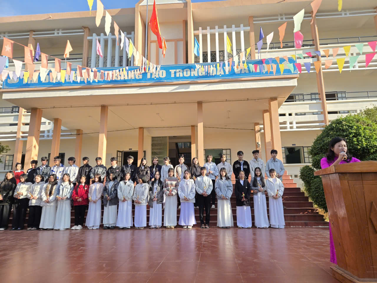 Lễ xuất quân “Đội tuyển tham dự tuyển chọn học sinh giỏi năm 2025 – 2026”